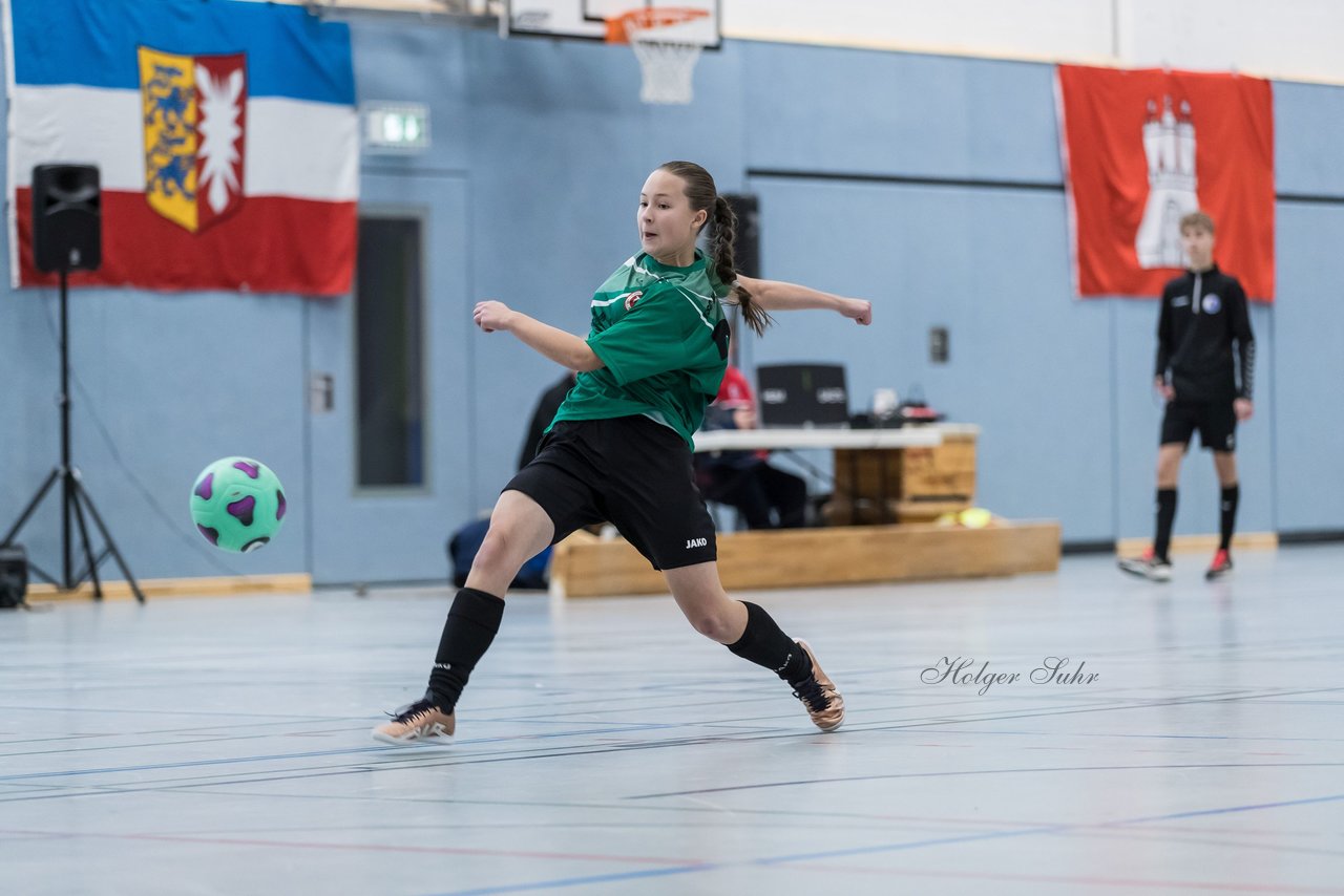 Bild 687 - C-Juniorinnen 2 Loewinnen Cup